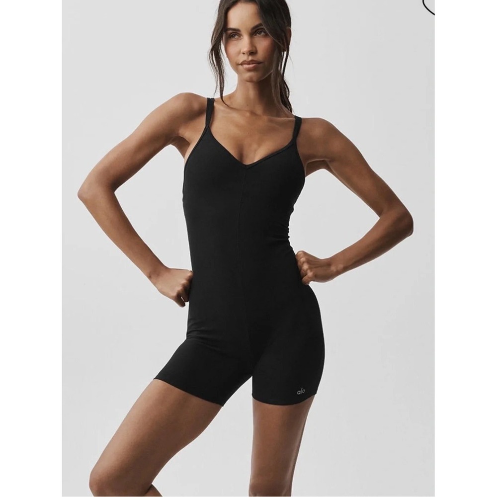 ALO Yoga Alosoft Suns Out Romper Black V-Neck Activewear Bodysuit Womens Large